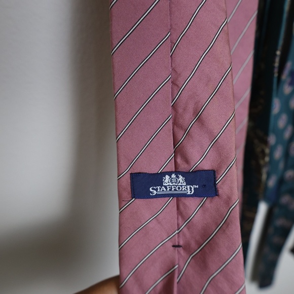 Men’s Vintage Tie Bundle – Designer & Classic Silk Neckwear - Picture 7 of 10